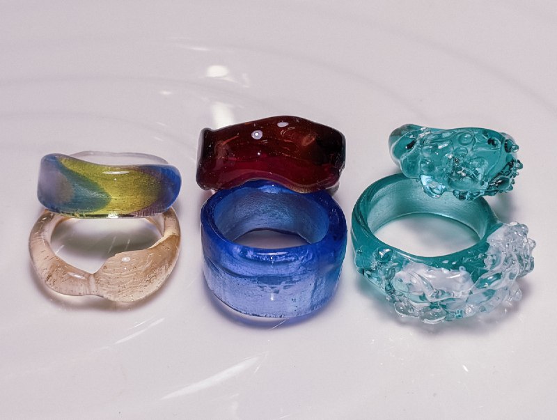Фото с мастер-класса по стеклу в мастерской GlassBaker