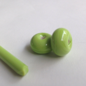 Pea Зелёный Непрозрачный Лист 50 см x 50 см (212) — категория Листовое стекло