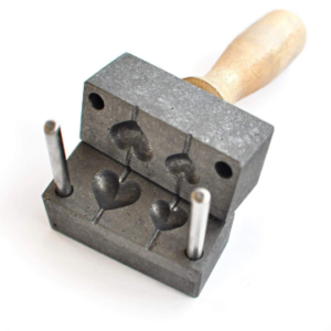 2 Heart Shaped Графитовый Press Vertical Hole — категория Графитовые инструменты